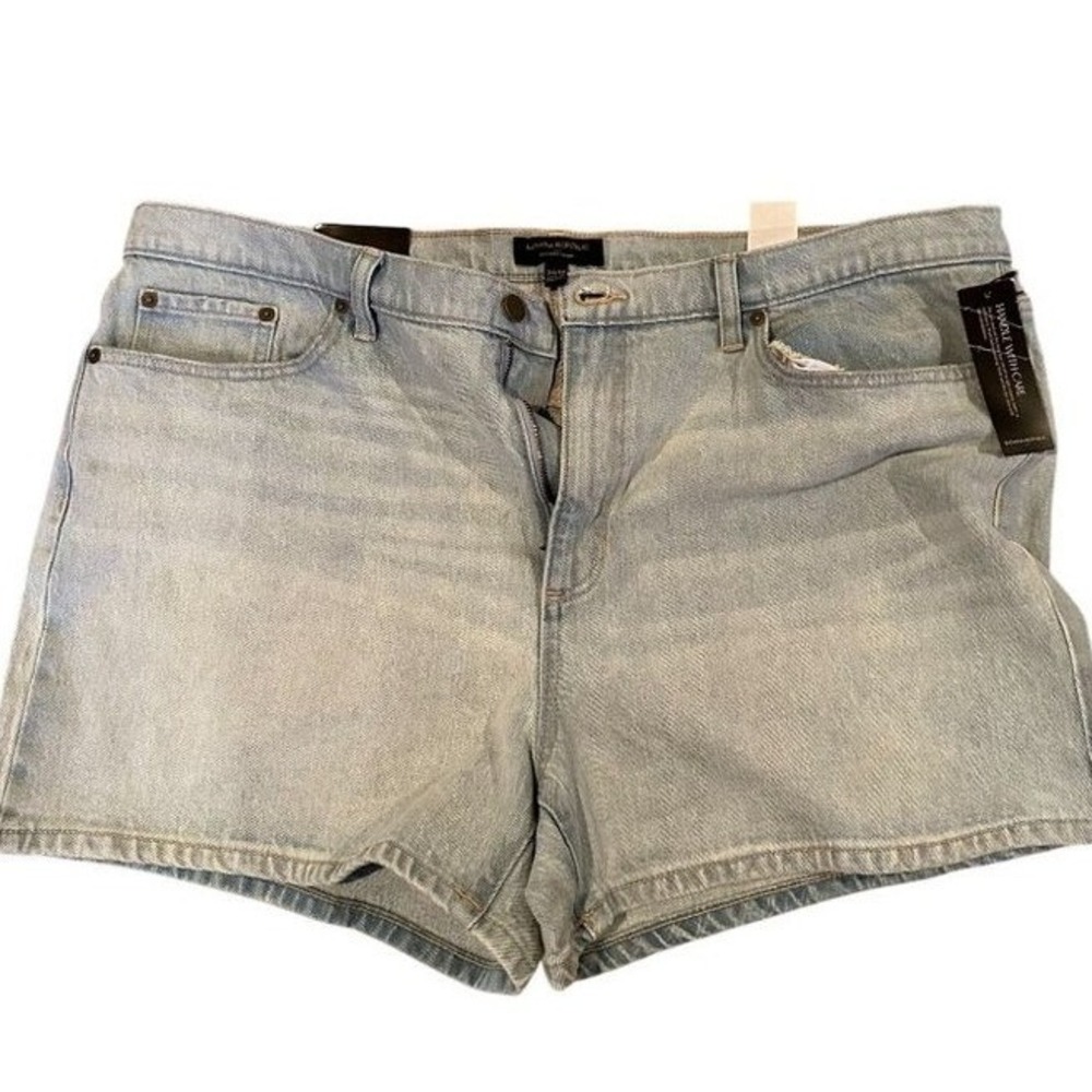 NWT Banana Republic Denim‎ Shorts – Size 34/18 | 4" Inseam